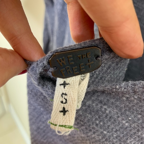 We  the Free the incredible oversized tee sz S - Picture 6 of 6